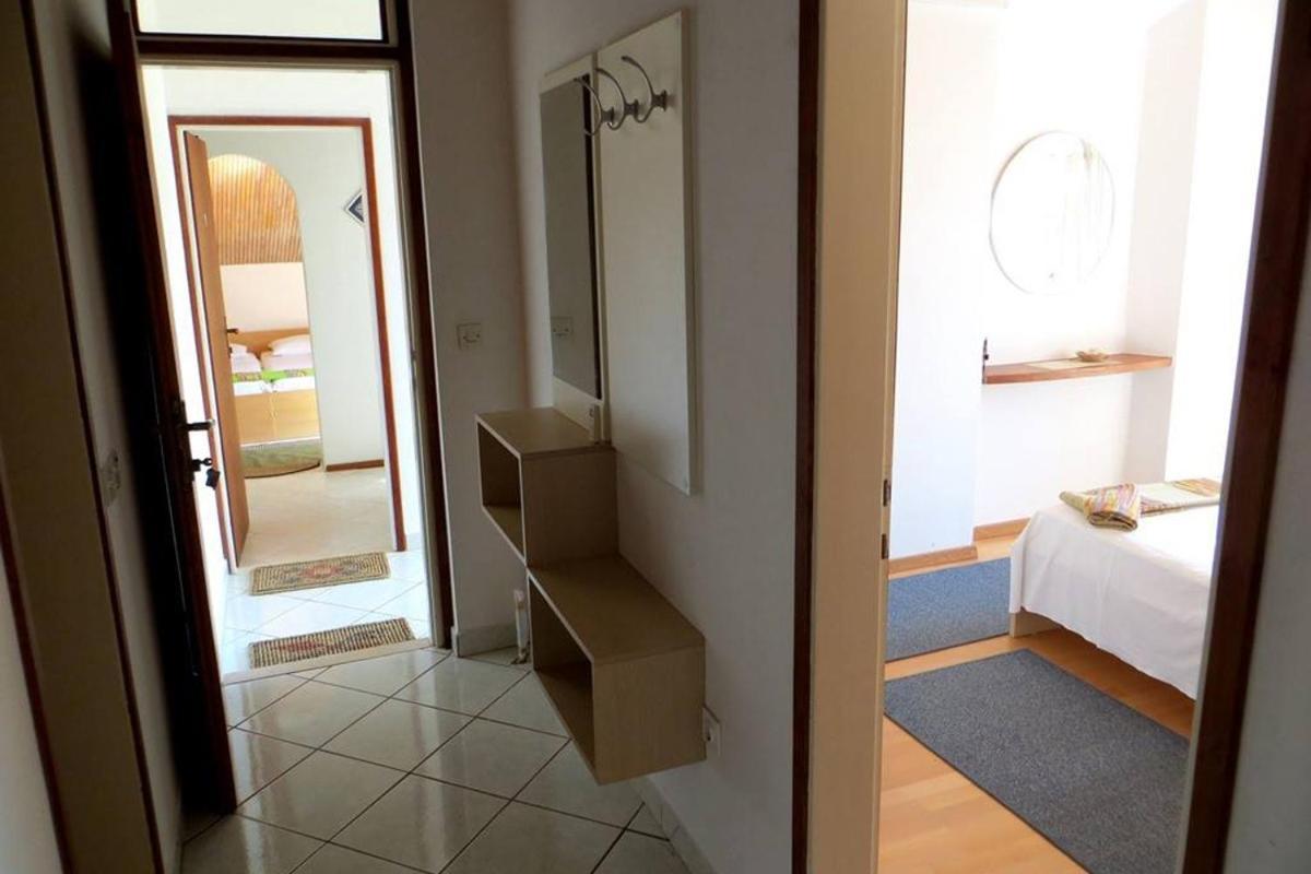 Apartments By The Sea Jelsa, Hvar - 11319 Exterior photo